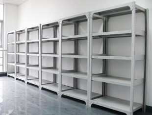 实验室使用试验台操作应该注意什么？
